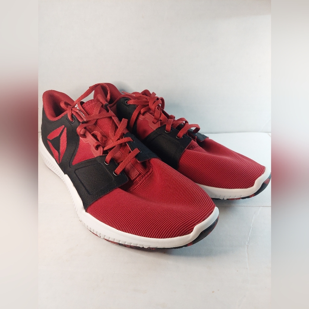 Reebok Men's Hydrorush Liquid Foam Sole Red, Black & White 11.5 CN 4028 Shoes